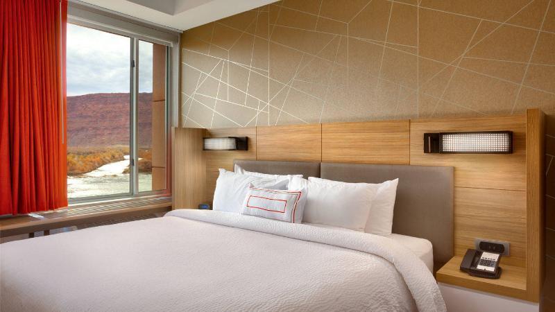 Springhill Suites By Marriott Huntington Beach Orange County Zewnętrze zdjęcie